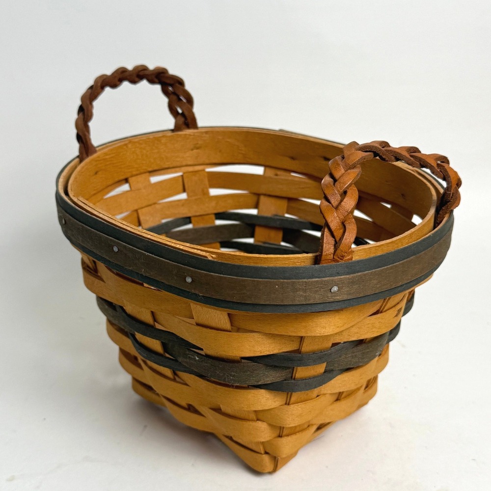 Longaberger 1999 Renewal Basket Woven Wood with Braided Leather Handles Natural